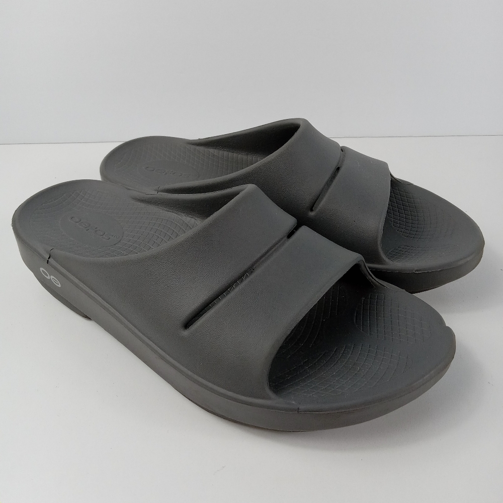 OOFOS Women's Gray Sandals